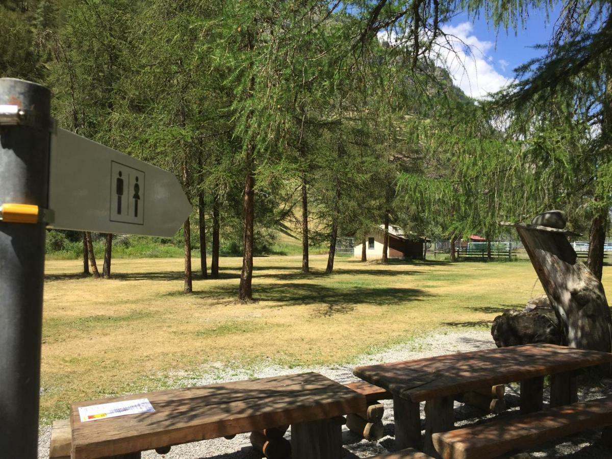 Monte Rosa D 412 Aparthotel Tasch Luaran gambar